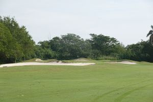 Crandon 16th Approach